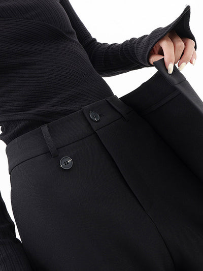 Pauline - Wide trousers with asymmetric and overlapping buttons