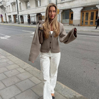 Loana - Cardigan for women with V-neck and buttons